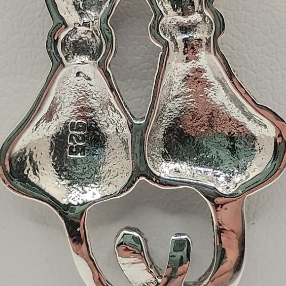 Cat Lovers Marcasite and 925 sterling on 18-inch Box Chain - Picture 2 of 5